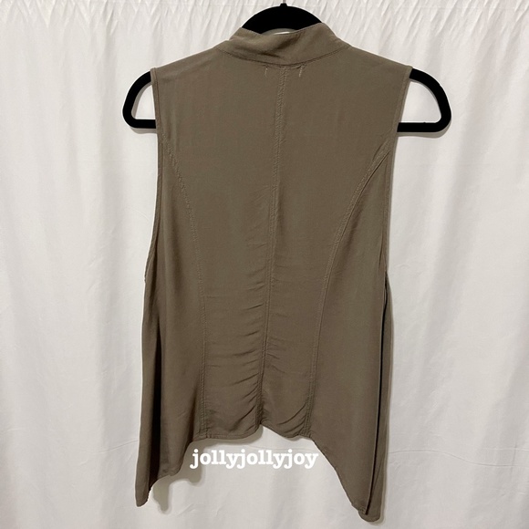 Torrid Studded Military Vest 0X - Picture 2 of 10